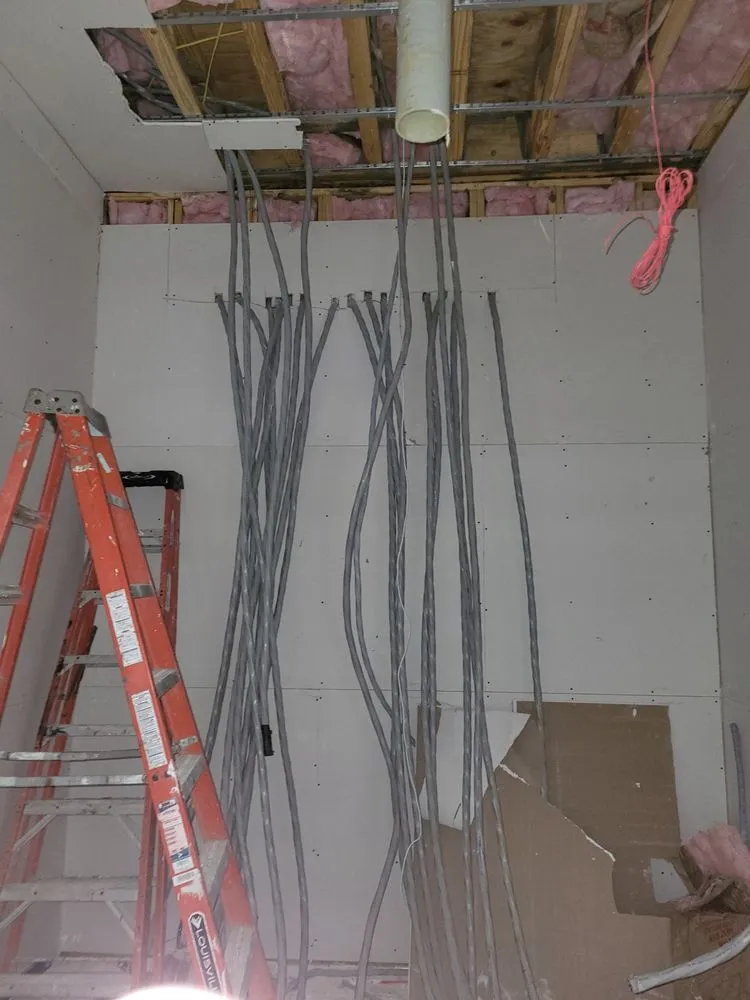 Slide of JKMallet Electrical & Lighting