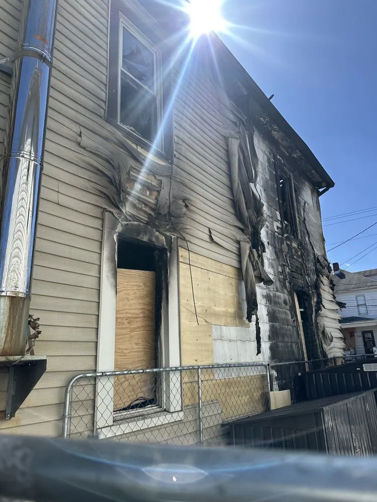 Slide of JL Electric