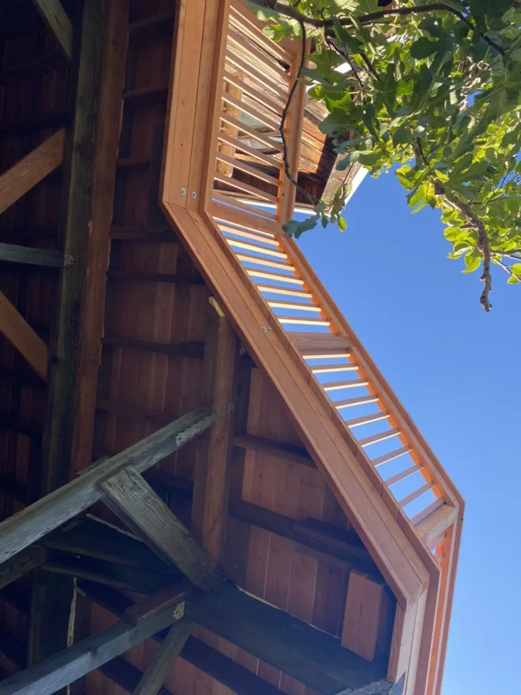 Slide of JL Handyman Svc