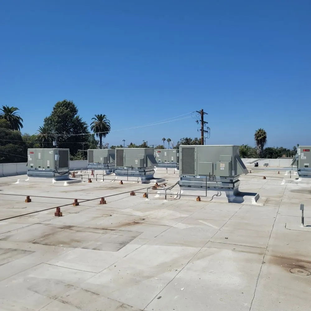 Slide of JL Home Construction