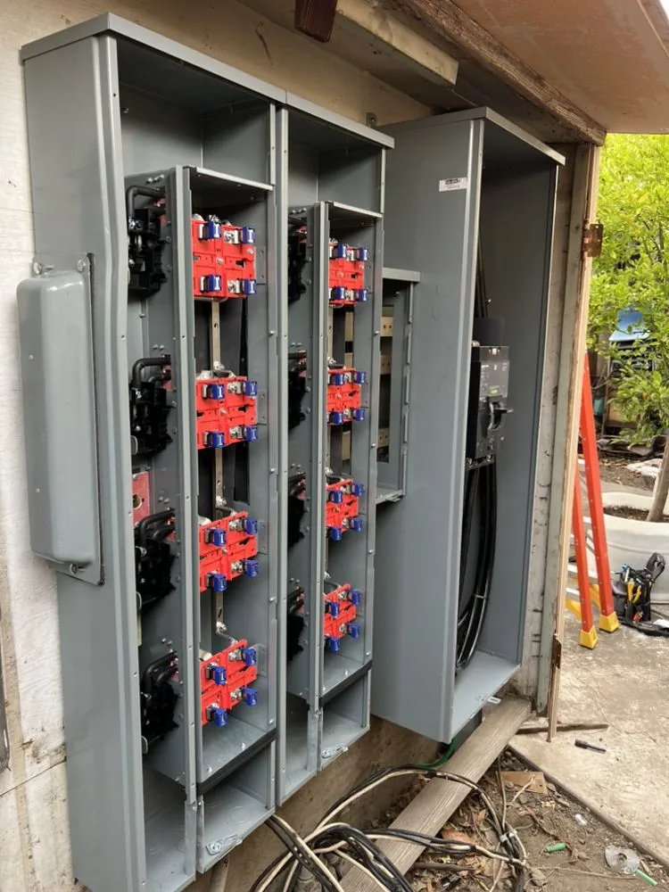 Slide of JLG Electric