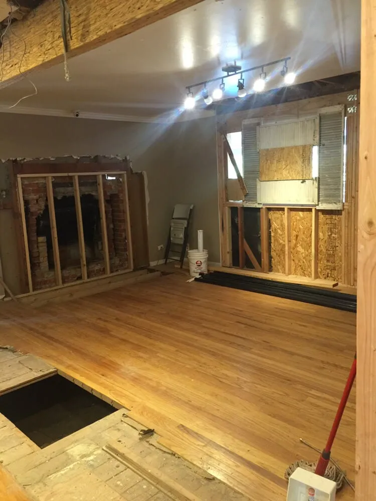 Slide of JLG Electric