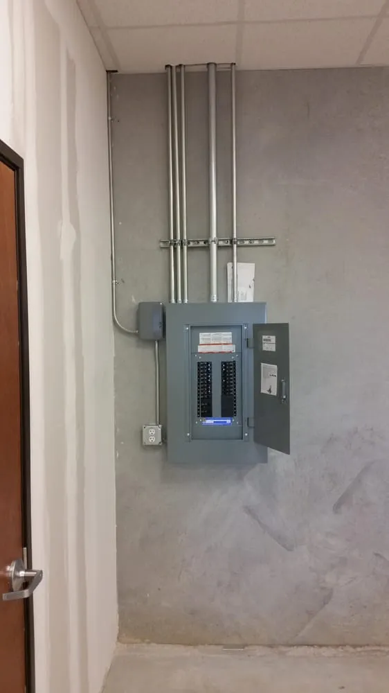 Slide of J&M Electrical Services