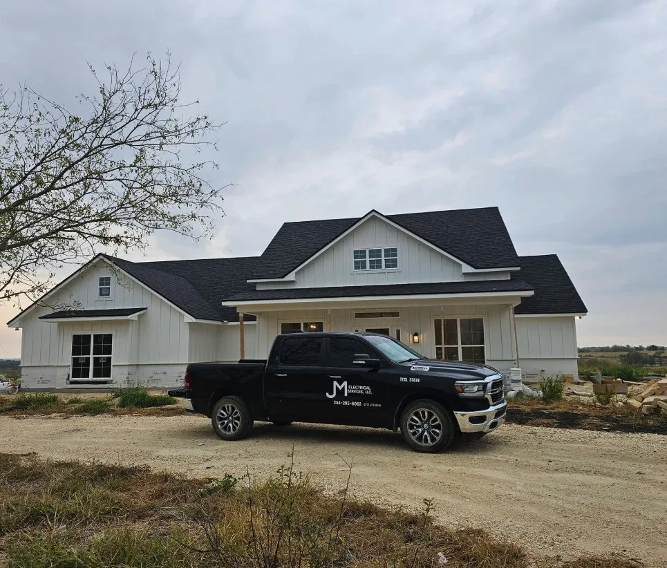 Trusted electrician providing outlet and switch repair in Lott, TX - JM Electrical Services