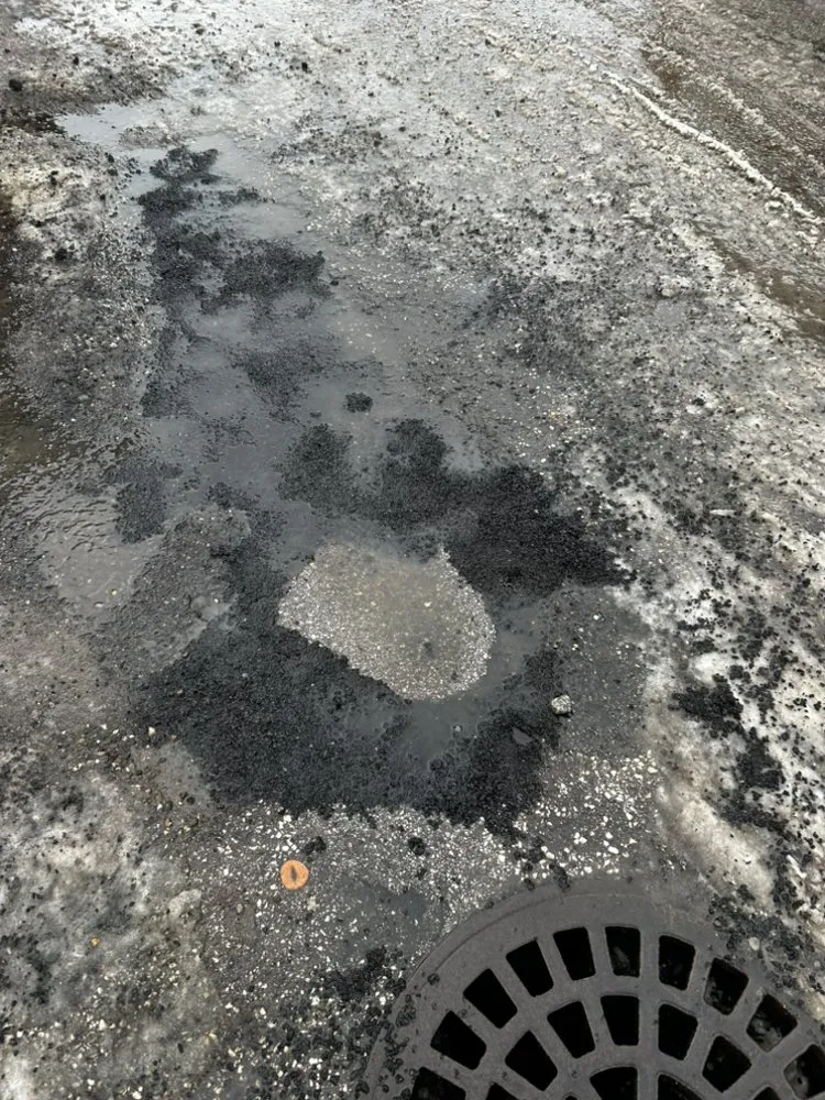 Slide of JM Handyman Company