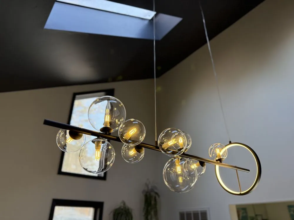 Reliable electrician providing lighting installation in , 