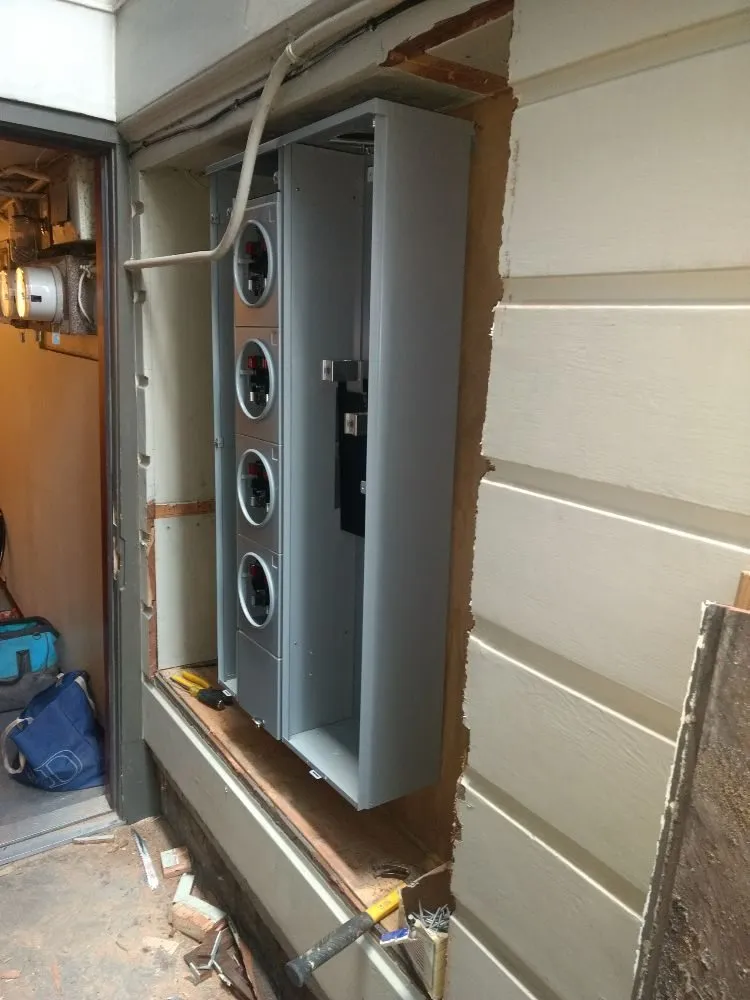 Expert outlet and switch repair in San Francisco Bay Area, CA by JMC Electric