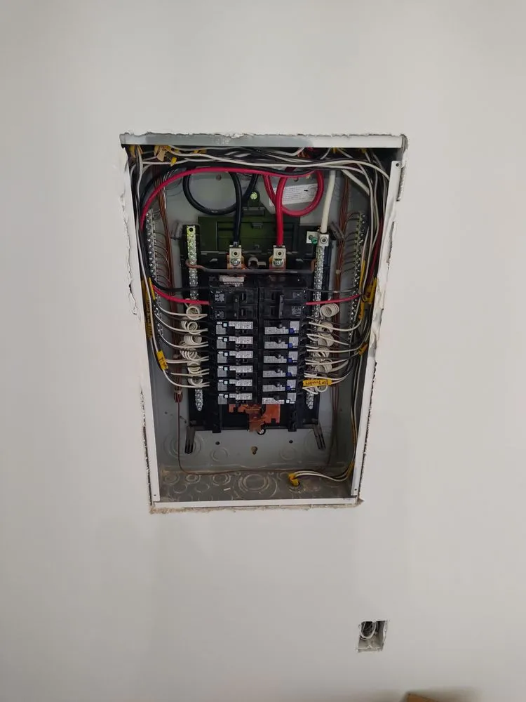 Licensed outlet and switch repair in San Francisco Bay Area, CA by JMC Electric