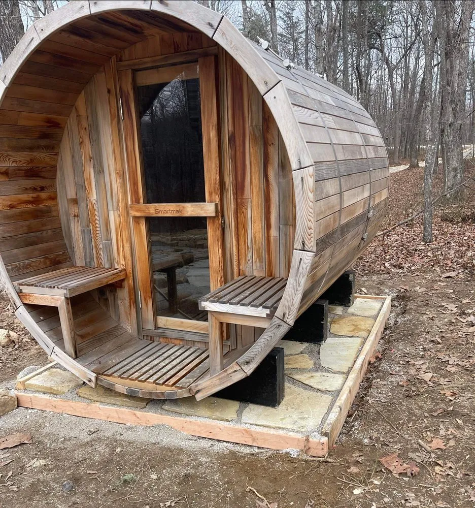 Slide of JMJ Construction