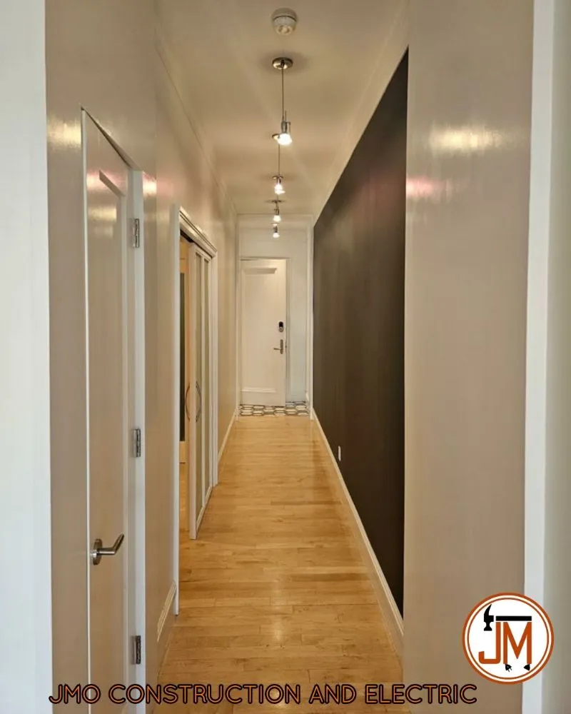 Licensed electrical service for homes in circuit breaker repair, by