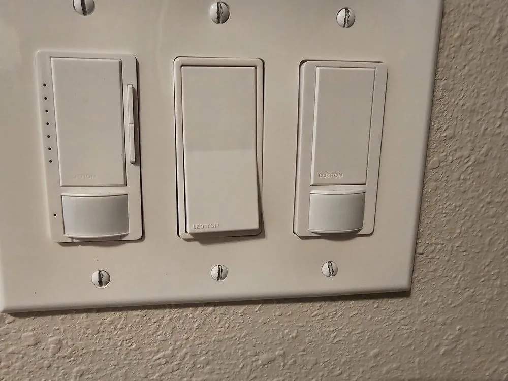 Slide of J&M's Electric