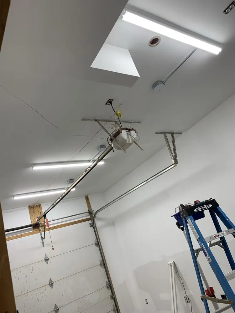 Expert panel upgrade in Blackberry Township, IL by JMU construction