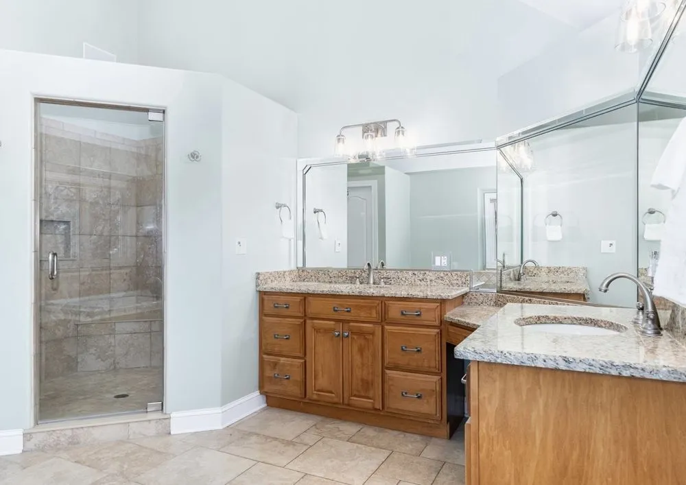 Trusted emergency electrical service experts serving Blackberry Township, IL - JMU construction
