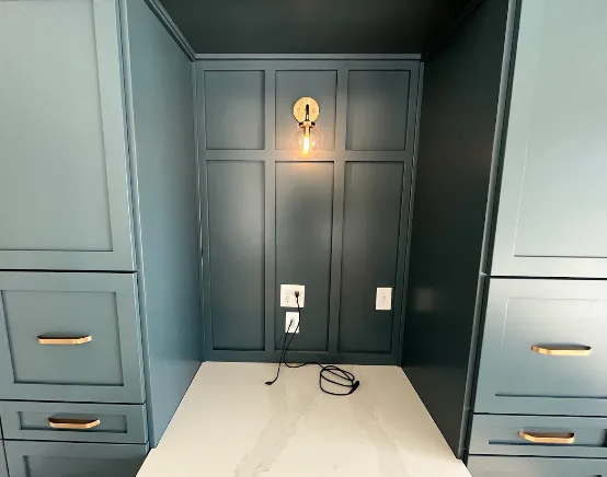 Slide of J&N Electric