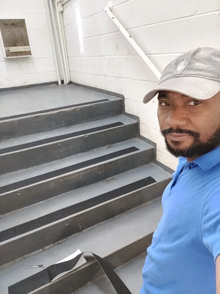 Slide of JN Noel Home Improvement