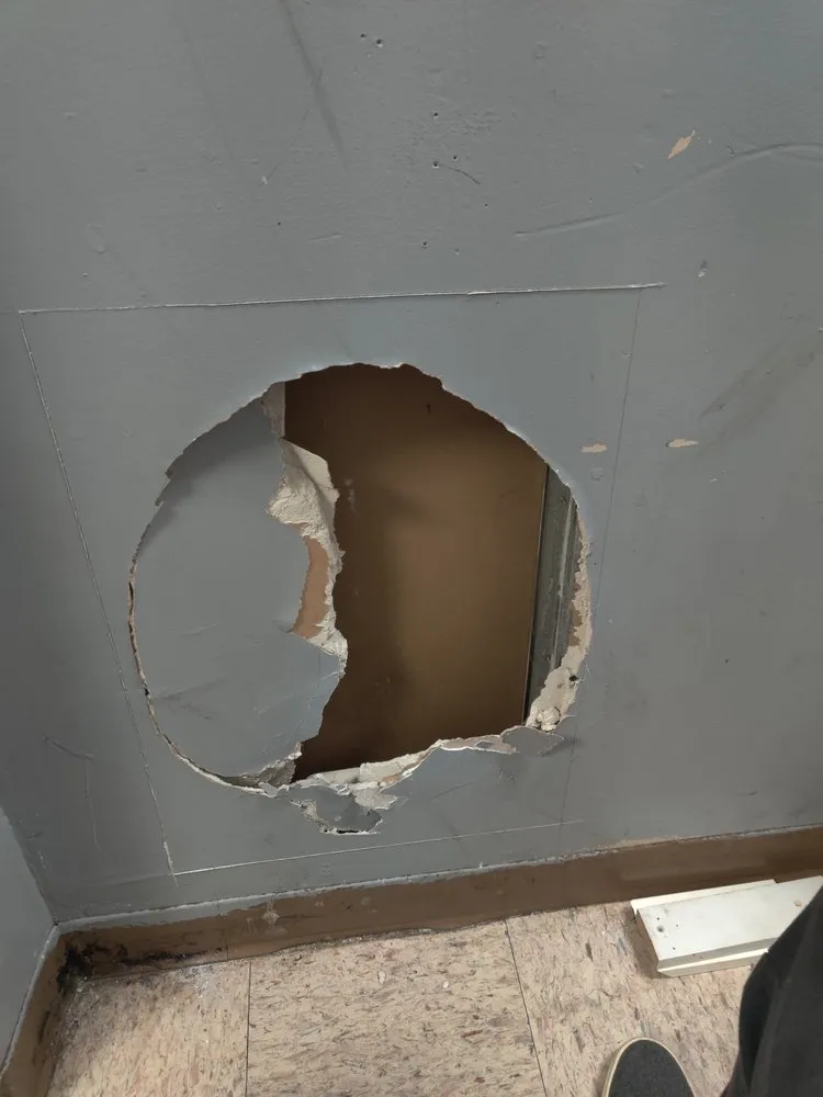 Slide of JN Noel Home Improvement