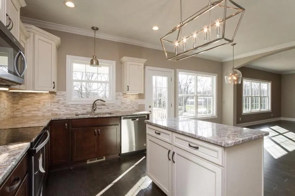 Slide of Jodi's Cabinets Sales