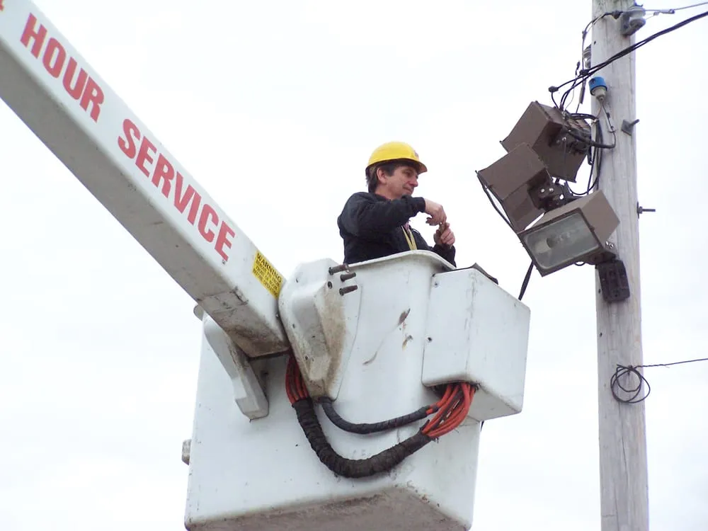 Slide of Joe Dickey Electric