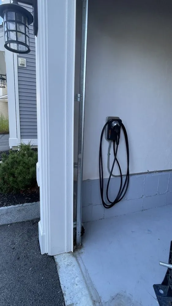 Slide of Joe Jackson Electrician