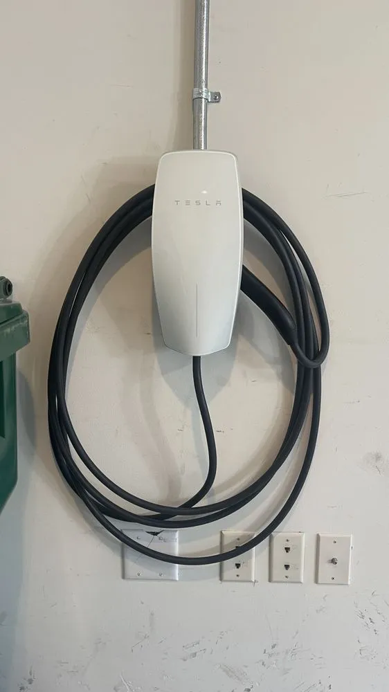 Slide of Joe Jackson Electrician