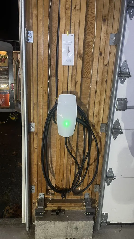 Slide of Joe Jackson Electrician