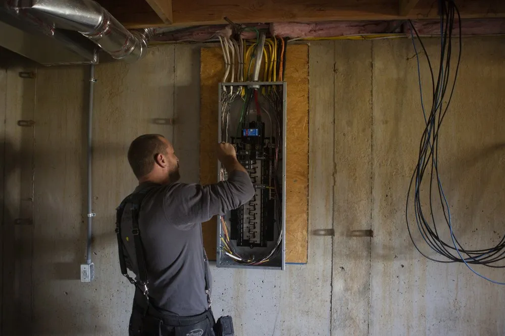 Slide of Joe Kilowatt