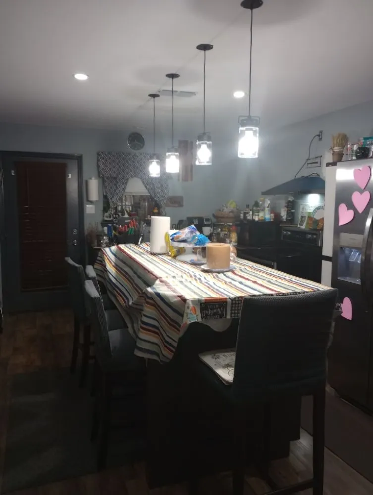 Slide of Joe Mata Electric