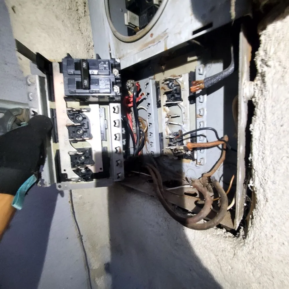 Slide of Joeboys electrical