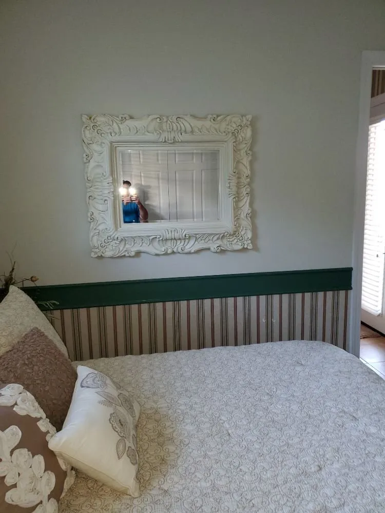 Slide of Joel Jeker Handyman