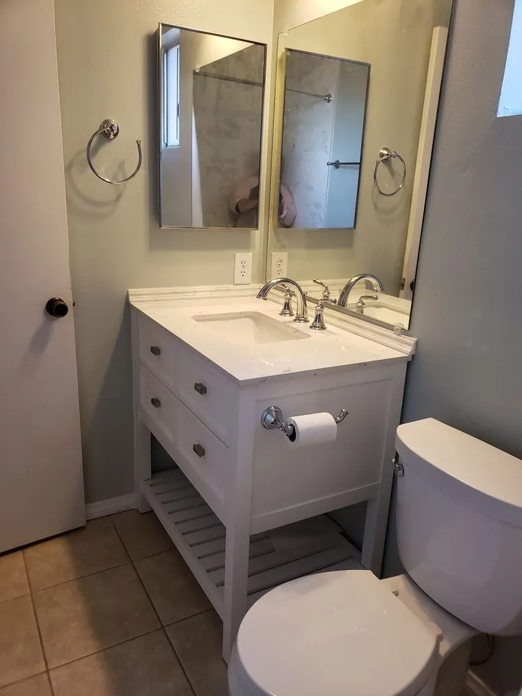 Slide of Joel Soto Services