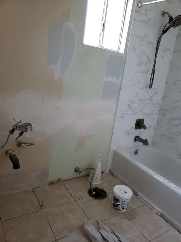 Slide of Joel Soto Services