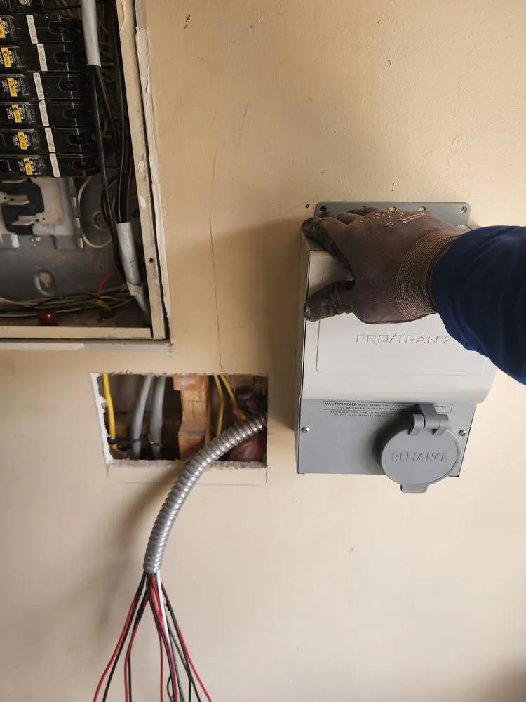 Slide of Joe’s Elite Custom Lighting and Electrical