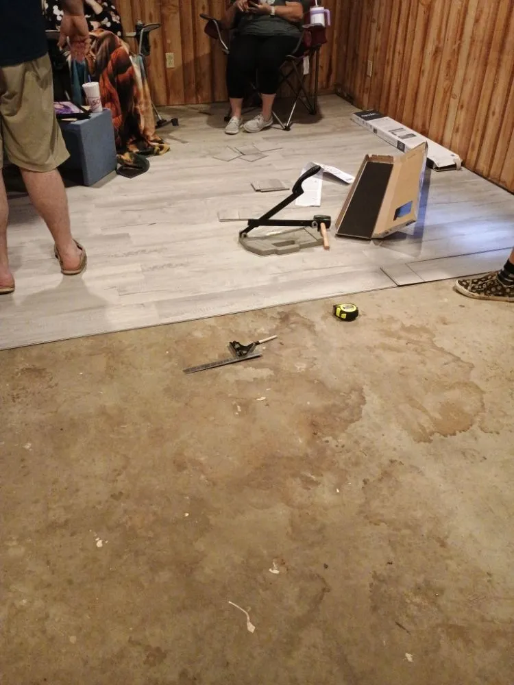 Emergency electrician providing electrical repair in Swifton, AR - Joe's Fixes