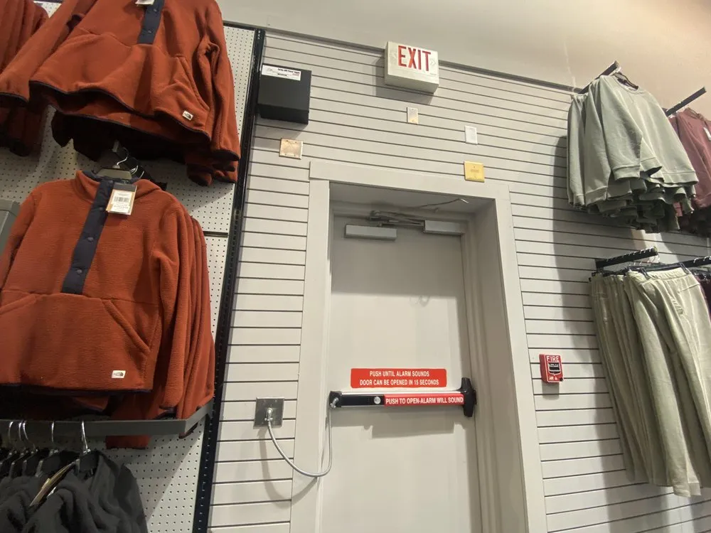 Trusted electrician providing wiring installation in , 