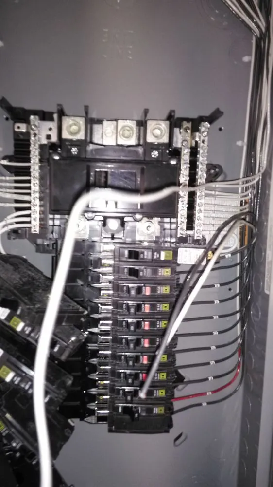 Slide of Johciv Electric