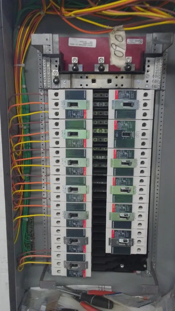 Slide of Johciv Electric