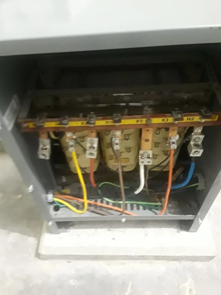 Slide of Johciv Electric