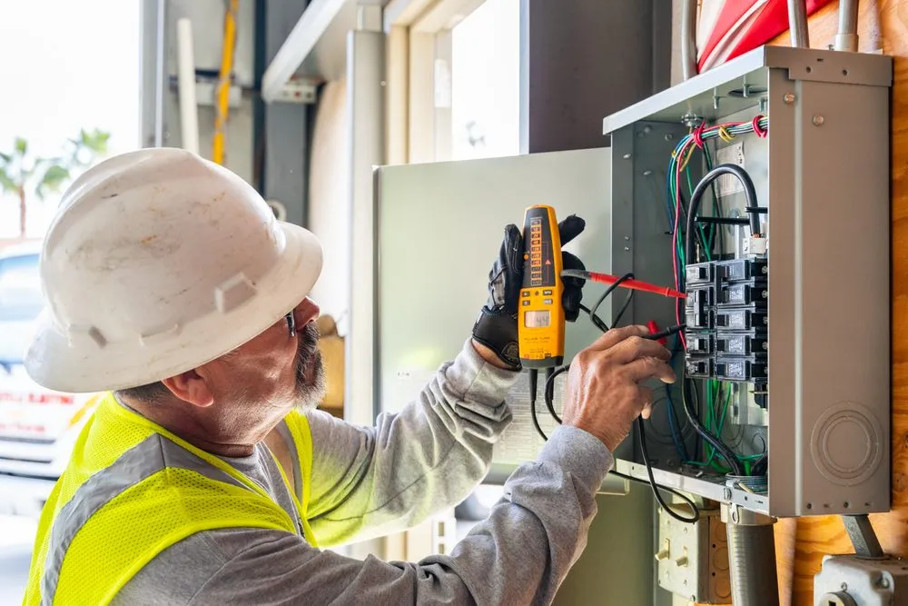 Slide of John Ayala Electric