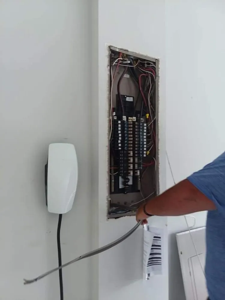 Slide of John Honaker Electrical Services