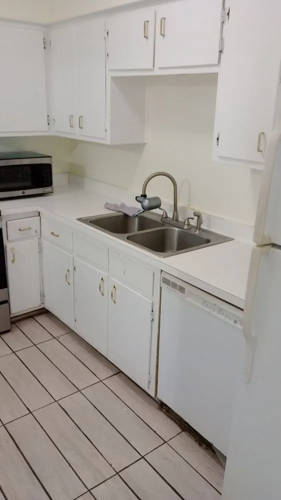 Certified circuit breaker repair service in ,  - John Wayne Shannon Handyman