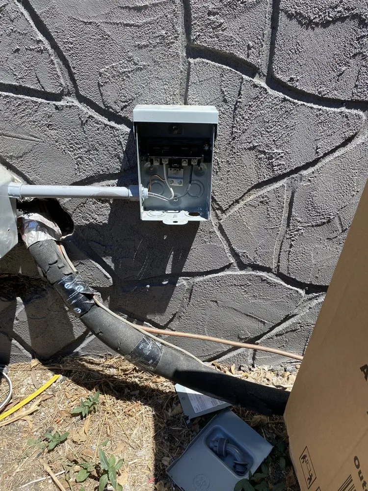 Affordable emergency electrical service experts serving ,  - Johnatan Electric