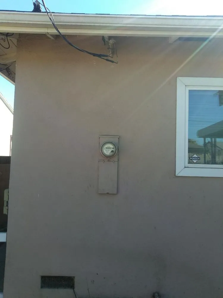 Slide of Johnny Garcia Electric