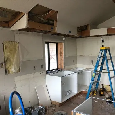 John's Electrical Team Logo