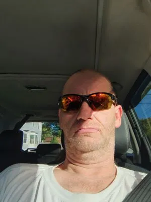 John's Home Builder Logo