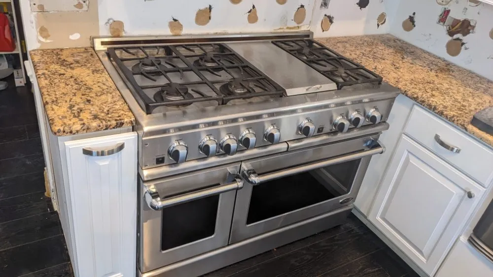 Slide of John's My Handyguy