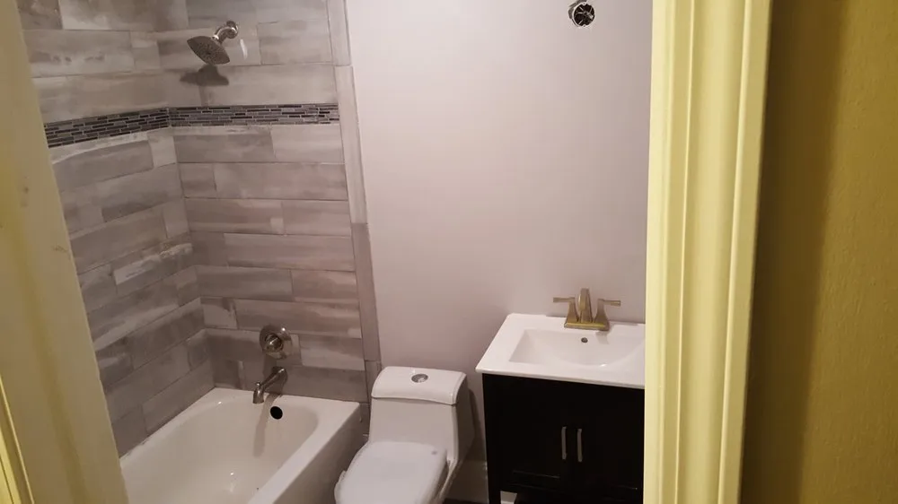 Slide of Johnsen's Home Improvements