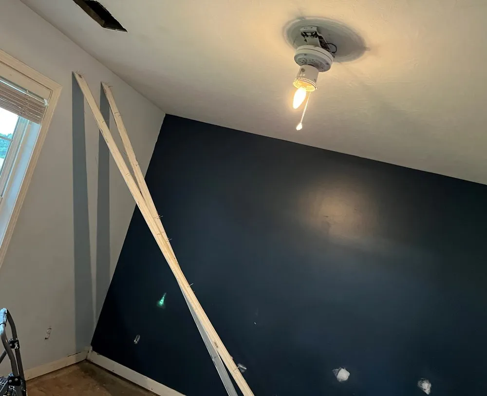 Emergency electrician providing wiring installation in Irvington, KY - Johnson Electrical and Construction