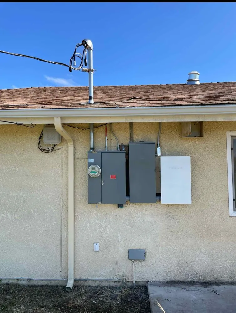 Slide of Joie Electric