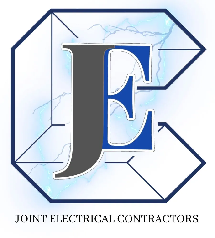 Licensed electrician providing outlet and switch repair in , 
