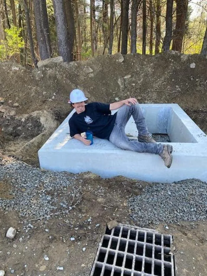 Slide of Jolt Electric & HVAC